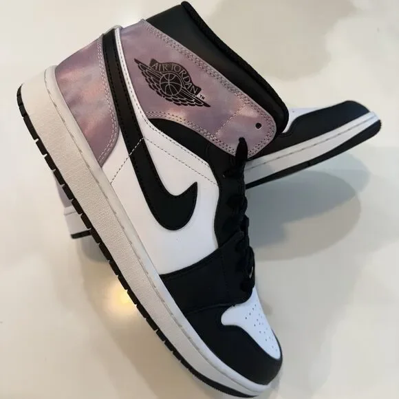Nike Air Jordan 1 Mid SE  display picture 3
